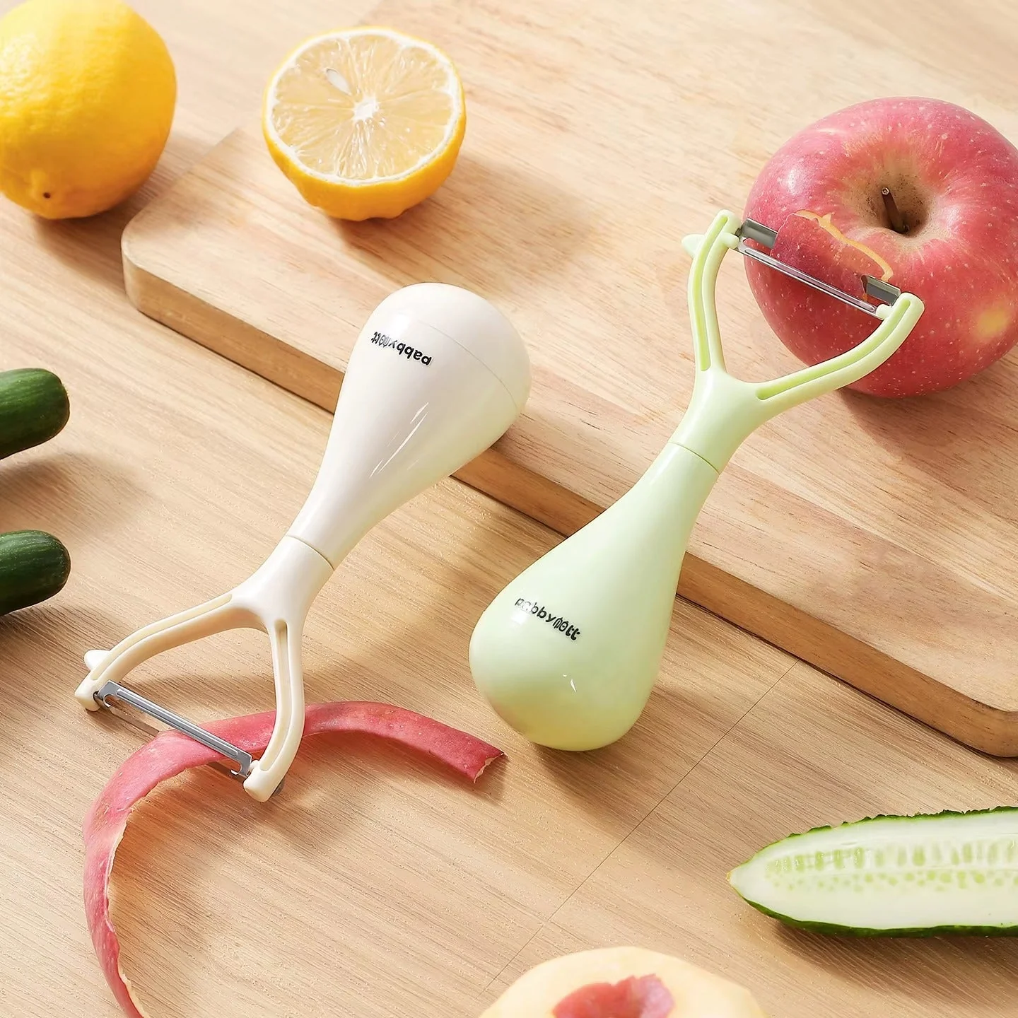 FirmBase Fruit & Veggie Peeler - Image 5