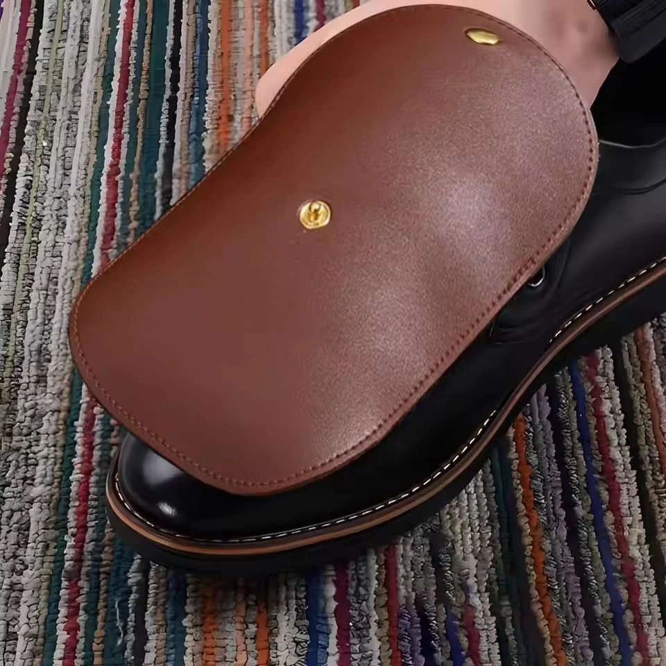 Premium Quick Shoe Cleaning Glove - Image 3