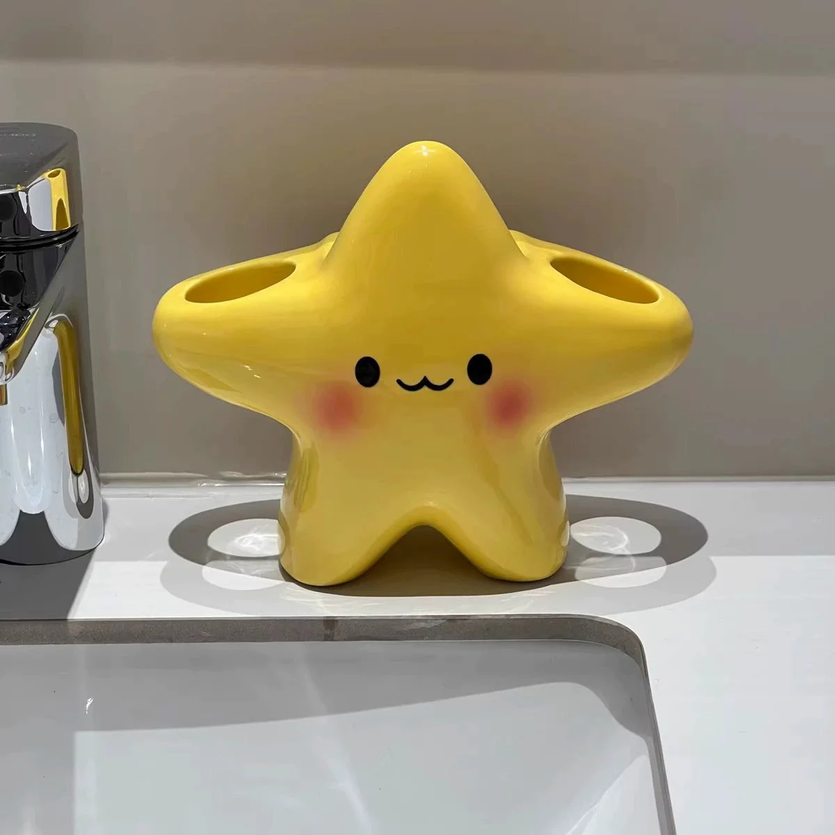 Smiling Little Star Toothbrush Holder - Image 5